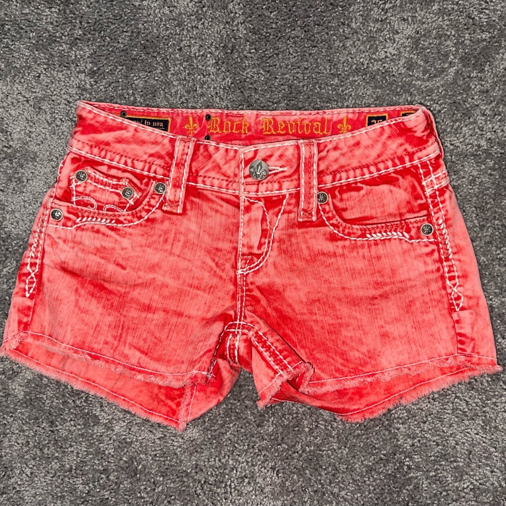 Rock Revival Shorts Size 26